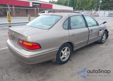 1998 Toyota Avalon Xls from USA, damaged, VIN 4T1BF18B0WU215894